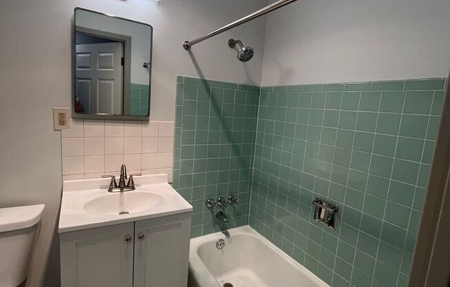 1 bed, 1 bath, 500 sqft, $949.99, Unit 2827-116