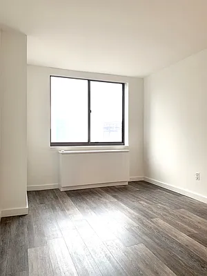 Studio, 1 bath, $4,900, Unit 33H