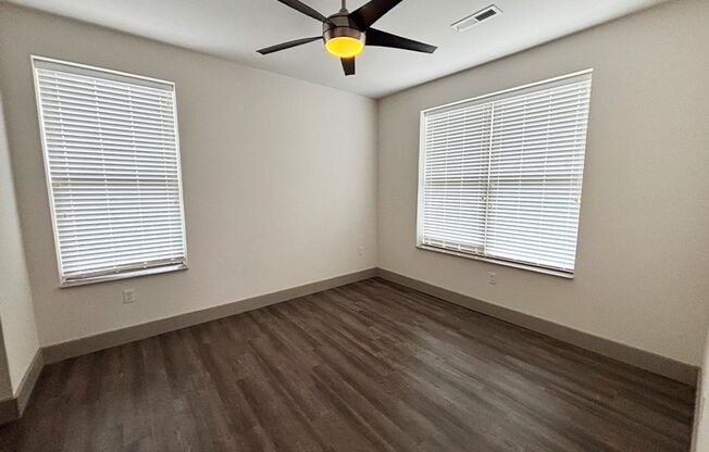 2 beds, 2 baths, 1,050 sqft, $2,095, Unit 3240-203