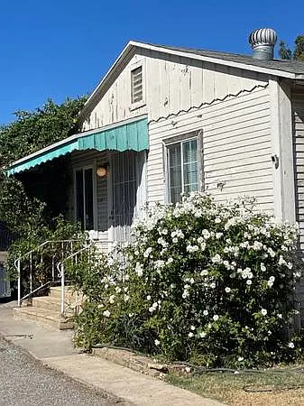 1391 BROADWAY