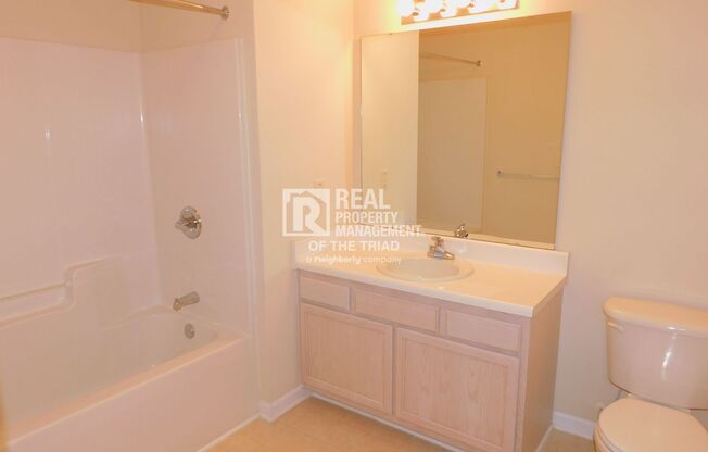 2 beds, 2 baths, $1,225