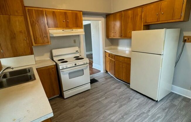 1 bed, 1 bath, $785, Unit 1