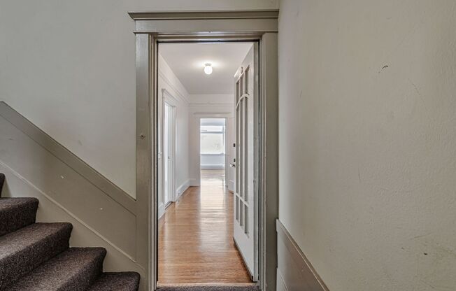 9 Palm Avenue Apartments