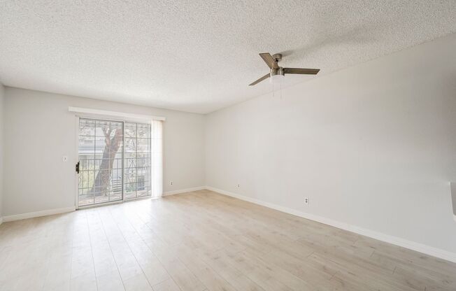 2 beds, 2 baths, $1,200