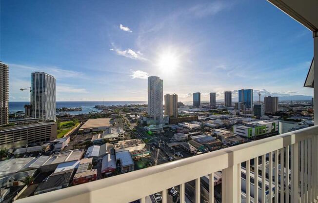 2 beds, 2 baths, $3,900, Unit 2601