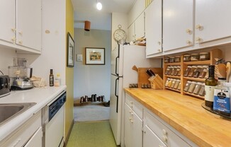 12 Inman St.