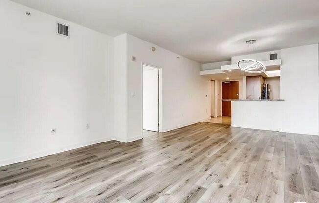 2 beds, 2.5 baths, 1,431 sqft, $6,995, Unit 1225