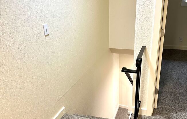 2 beds, 1.5 baths, 800 sqft, $1,499, Unit 1683C