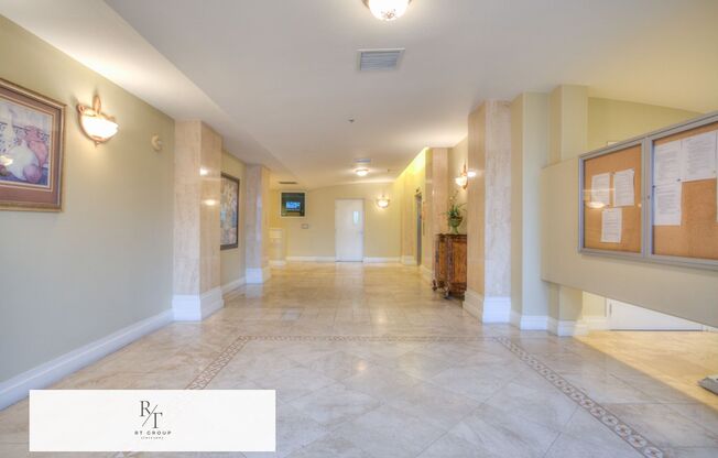Luxurious Modern Condo in Alhambra