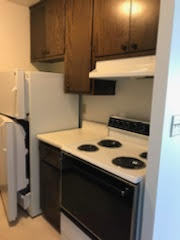 2 beds, 1 bath, $1,095