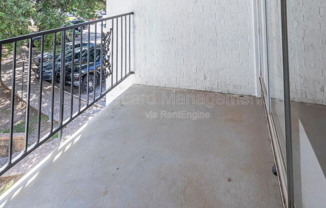 Studio, 1 bath, 402 sqft, $750, Unit 1701