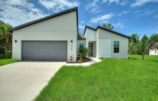 Deposit-Free! Modern, energy efficient home with ALL of the upgrades! North Port, FL