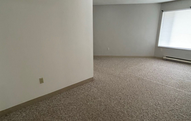 2 beds, 1 bath, 1,000 sqft, $1,000, Unit TE218X-225