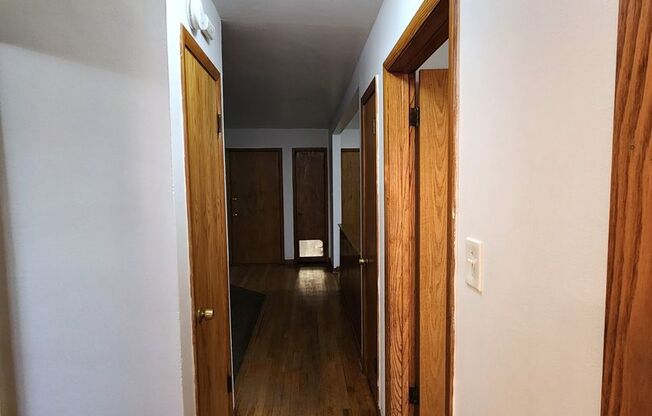 J.E.R & Associates 2121