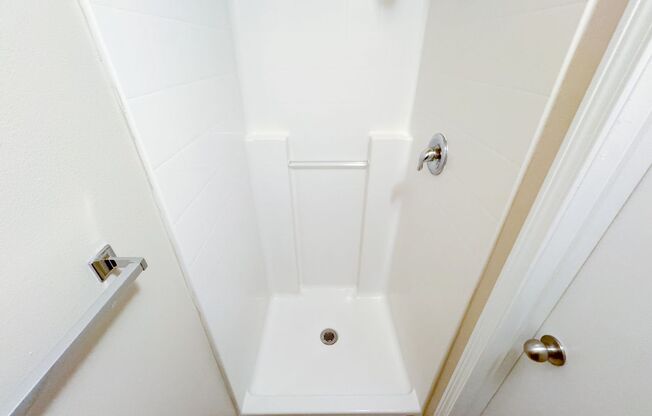 Studio, 1 bath, 137 sqft, $1,195, Unit 1C