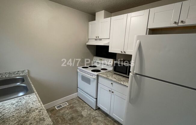 1509 JQ ADAMS ST