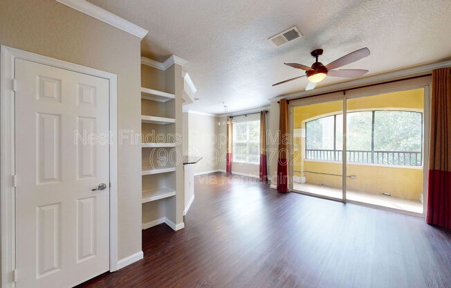 2 beds, 1 bath, 973 sqft, $1,550, Unit 1322