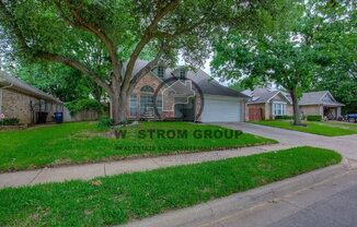 3 beds, 2.5 baths, 1,919 sqft, $2,495