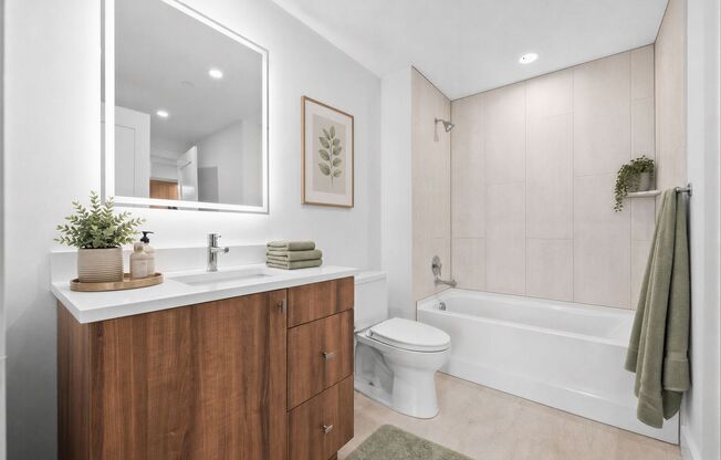 1 bed, 1 bath, 739 sqft, $2,595, Unit 303