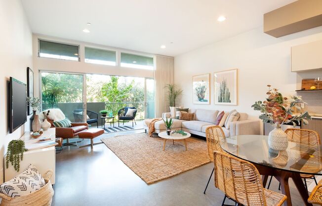 Frame Culver City