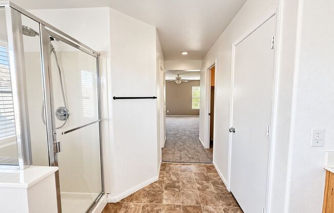 3 beds, 2.5 baths, $2,250