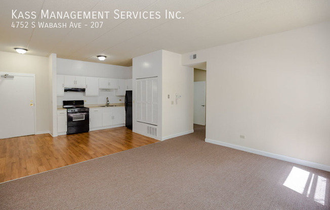4752 S Wabash Ave