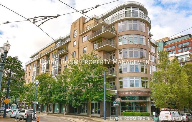 1133 NW 11th Avenue #209