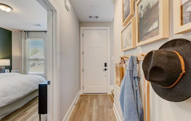 3 beds, 2 baths, 1,148 sqft, $1,750, Unit 4609 Pantheon Way