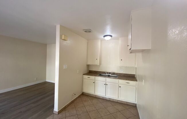 1 bed, 1 bath, 495 sqft, $1,850, Unit 21