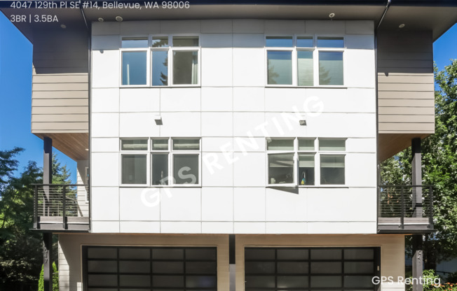 Luxurious Townhome in Prime Bellevue Location – Available Immediately!