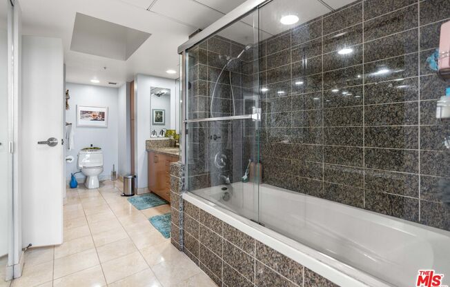 1 bed, 1 bath, 859 sqft, $4,250, Unit 621