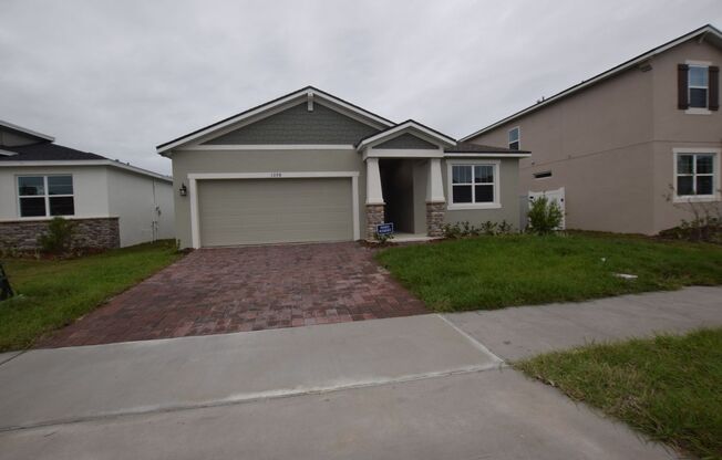 Beautiful 4 bedrooms/3 baths home for rent at 1098Turquoise Waves Cove, Kissimmee, FL 34747