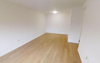 1 bed, 1 bath, $6,495, Unit 7U