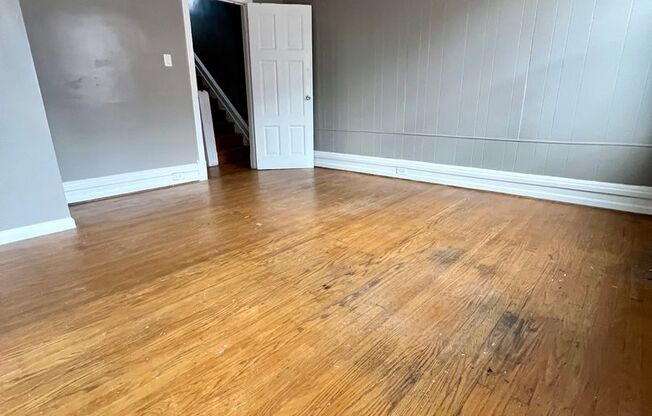 18th St N 2126