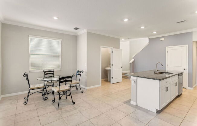 31975 BLUE PASSING LOOP