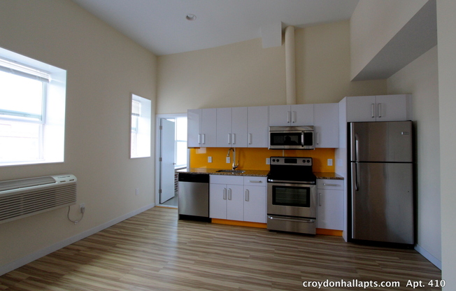1 bed, 1 bath, 500 sqft, $1,550, Unit 410
