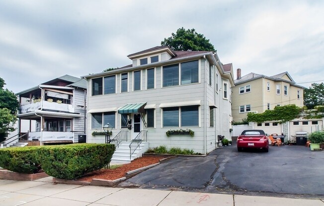 263 POWDER HOUSE BLVD