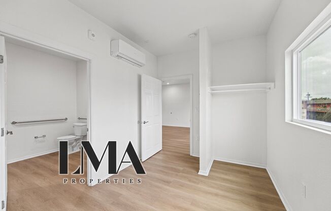 Studio, 1 bath, 500 sqft, $1,238, Unit 206