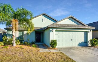 Spacious Home in Haines City Now Available!
