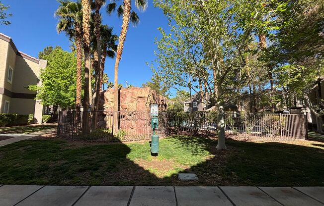 2 beds, 2 baths, $1,495, Unit #2040