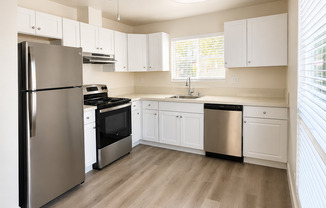 2 beds, 1 bath, 900 sqft, $1,500, Unit 22