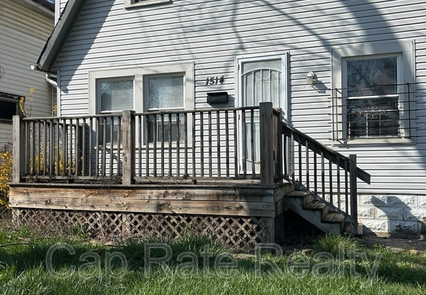1514 MYRTLE AVE