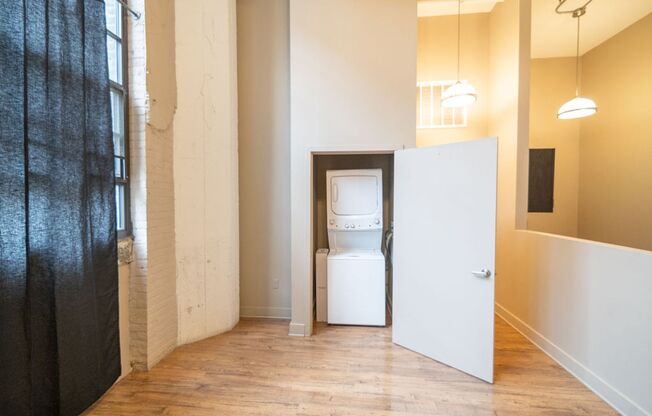 1 bed, 1 bath, 745 sqft, $1,500, Unit 110