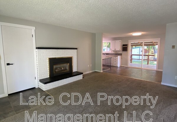 3410 BELMONT DR