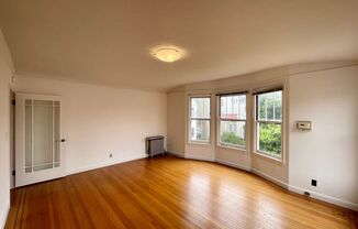 1 bed, 1 bath, $3,295, Unit 206