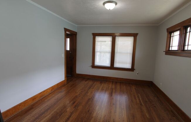 3 beds, 2 baths, $1,795