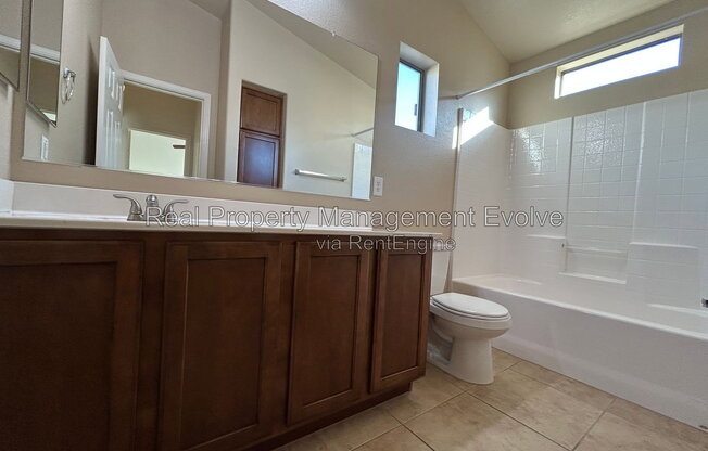2 beds, 2 baths, 1,130 sqft, $1,795, Unit 2248