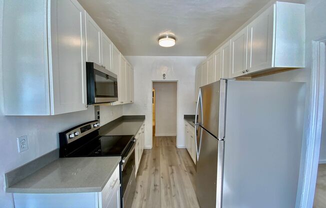 2 beds, 1 bath, 1,000 sqft, $2,095, Unit #101