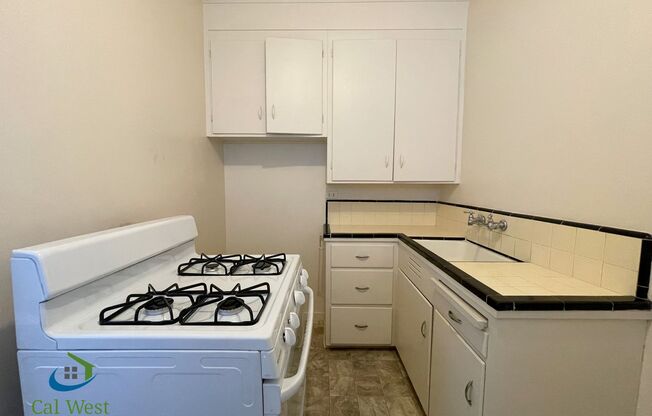 1 bed, 1 bath, 600 sqft, $1,795, Unit 205