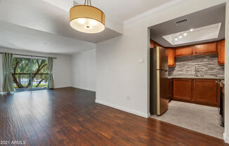 8250 E ARABIAN Trail
